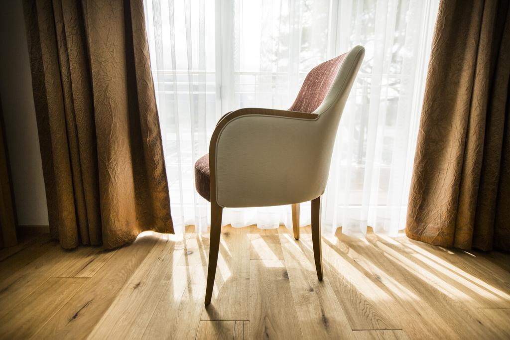 Romantik Hotel Le Vignier Avry-devant-Pont ภายนอก รูปภาพ