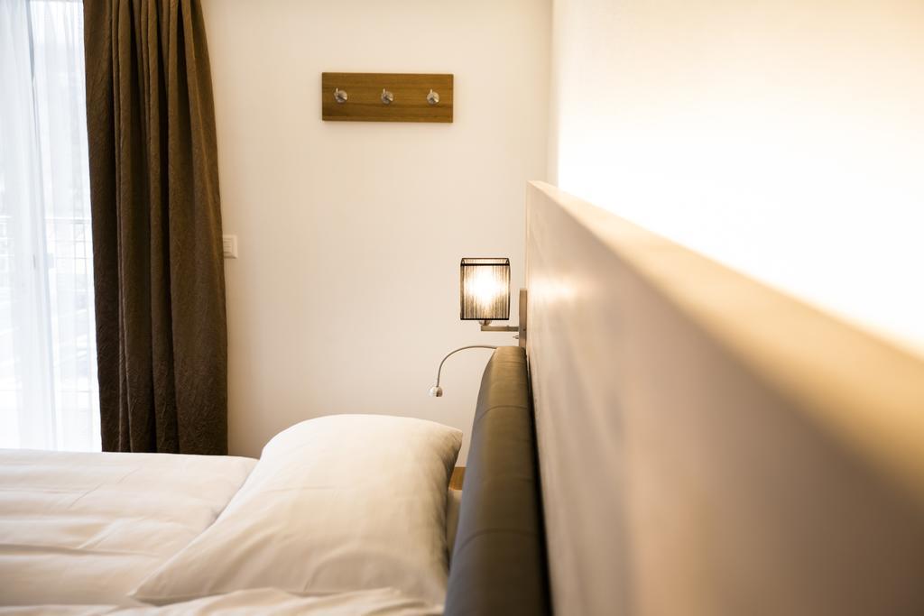 Romantik Hotel Le Vignier Avry-devant-Pont ภายนอก รูปภาพ